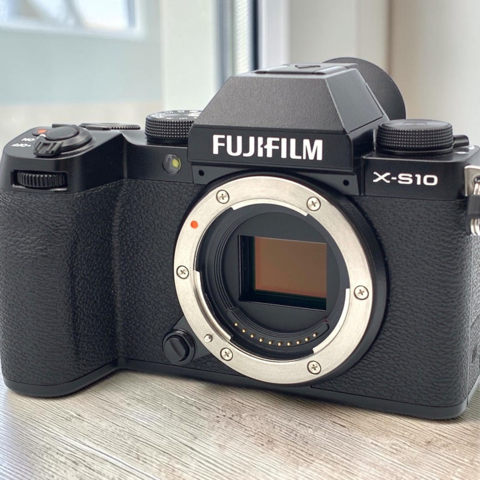 フジ X-S10 ボディのみ ショット数1100未満 used 楽天市場】【中古】【1年保証】【美品】FUJIFILM X-S10 ボディ
