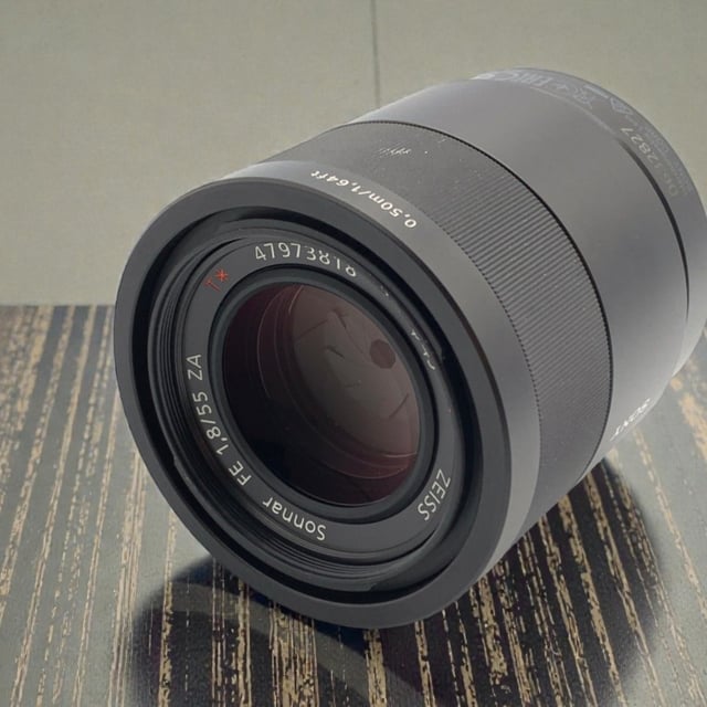 Sonnar T* FE 55mm F1.8 ZA