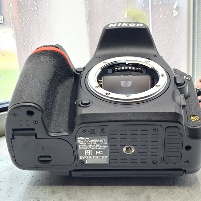 D750 ボディ