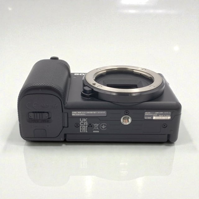 VLOGCAM ZV-E10 ボディ "ブラック"