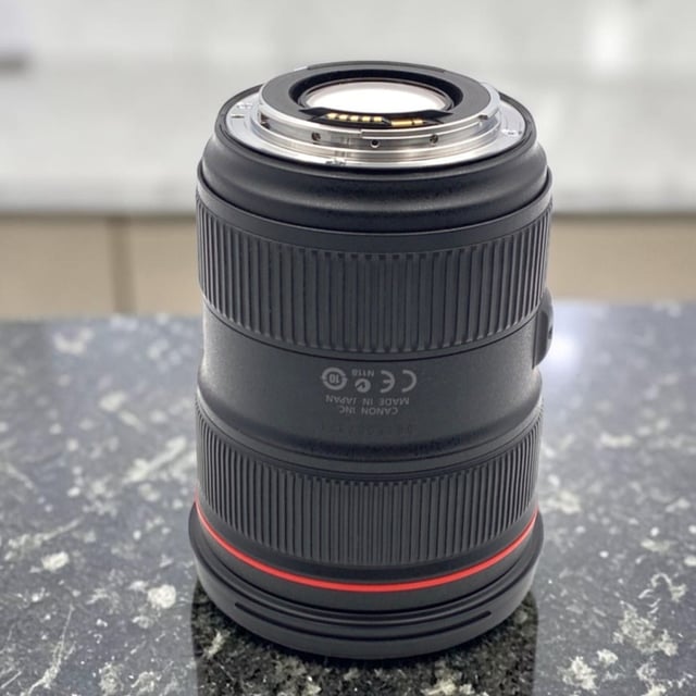 EF 24-70mm F2.8L II USM