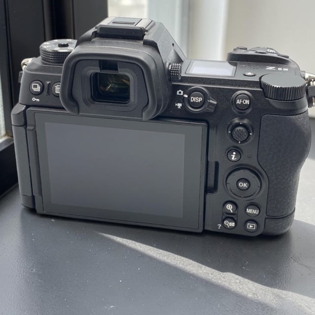 Z6III ボディ