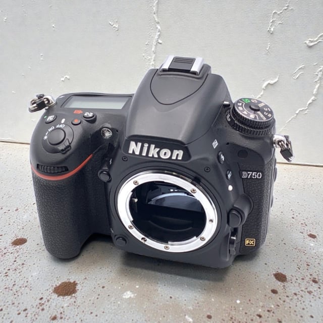 D750 ボディ