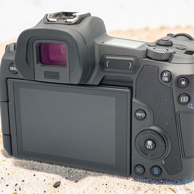 EOS R ボディ