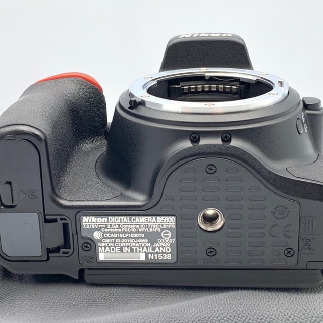 D5600 ボディ