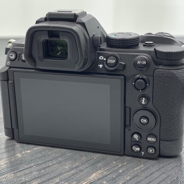 Z5II ボディ