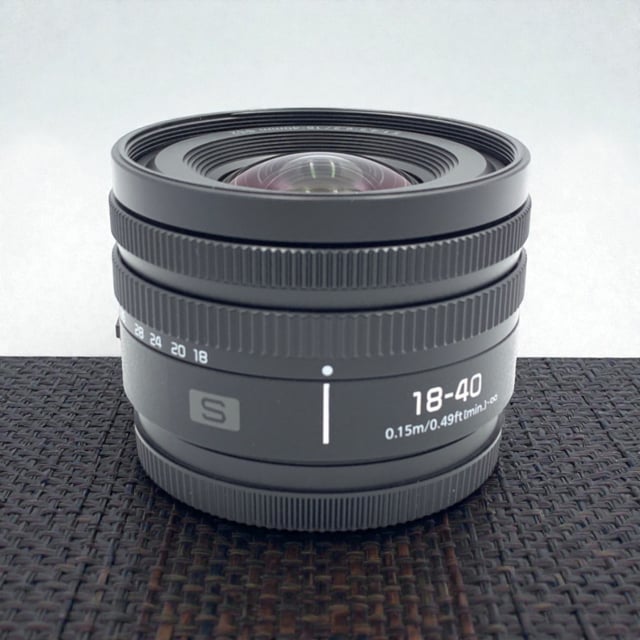 LUMIX S 18-40mm F4.5-6.3
