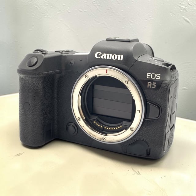 EOS R5 ボディ