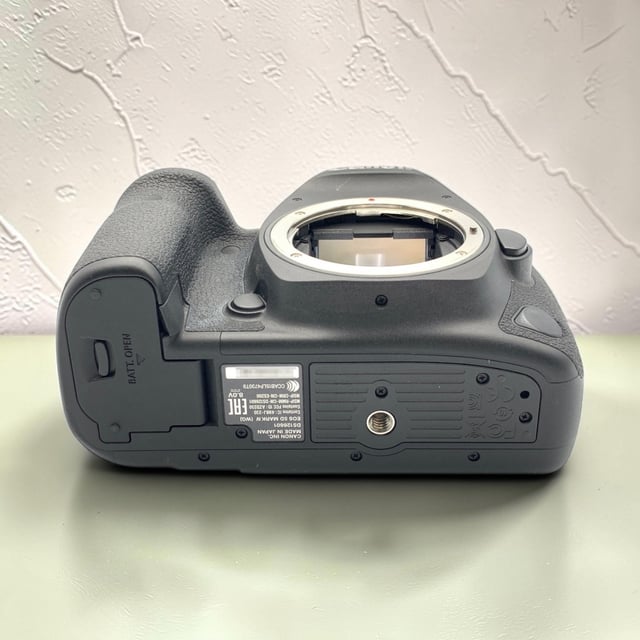EOS 5D Mark IV ボディ