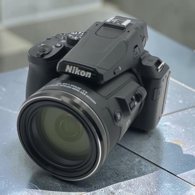 COOLPIX P950