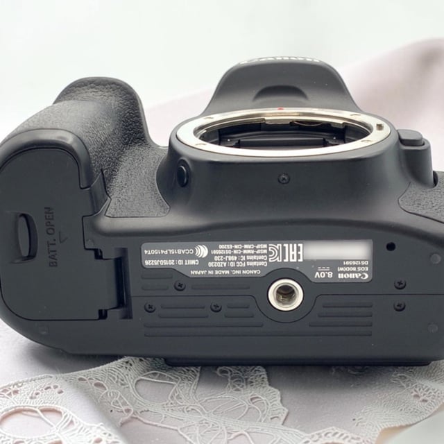 EOS 80D ボディ