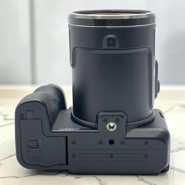 COOLPIX P950
