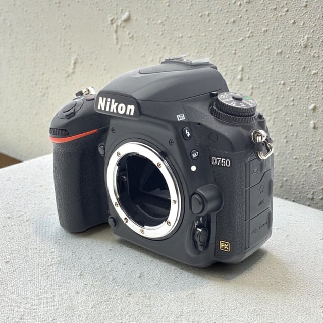 D750 ボディ