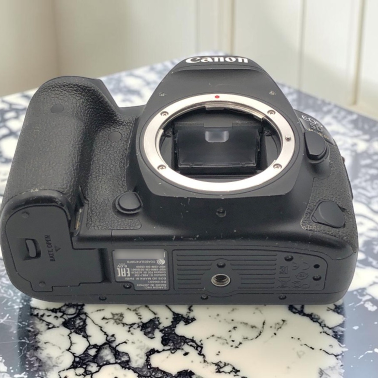 Canon EOS 7D Mark II ボディの新品/中古の在庫一覧 | みんなのカメラ
