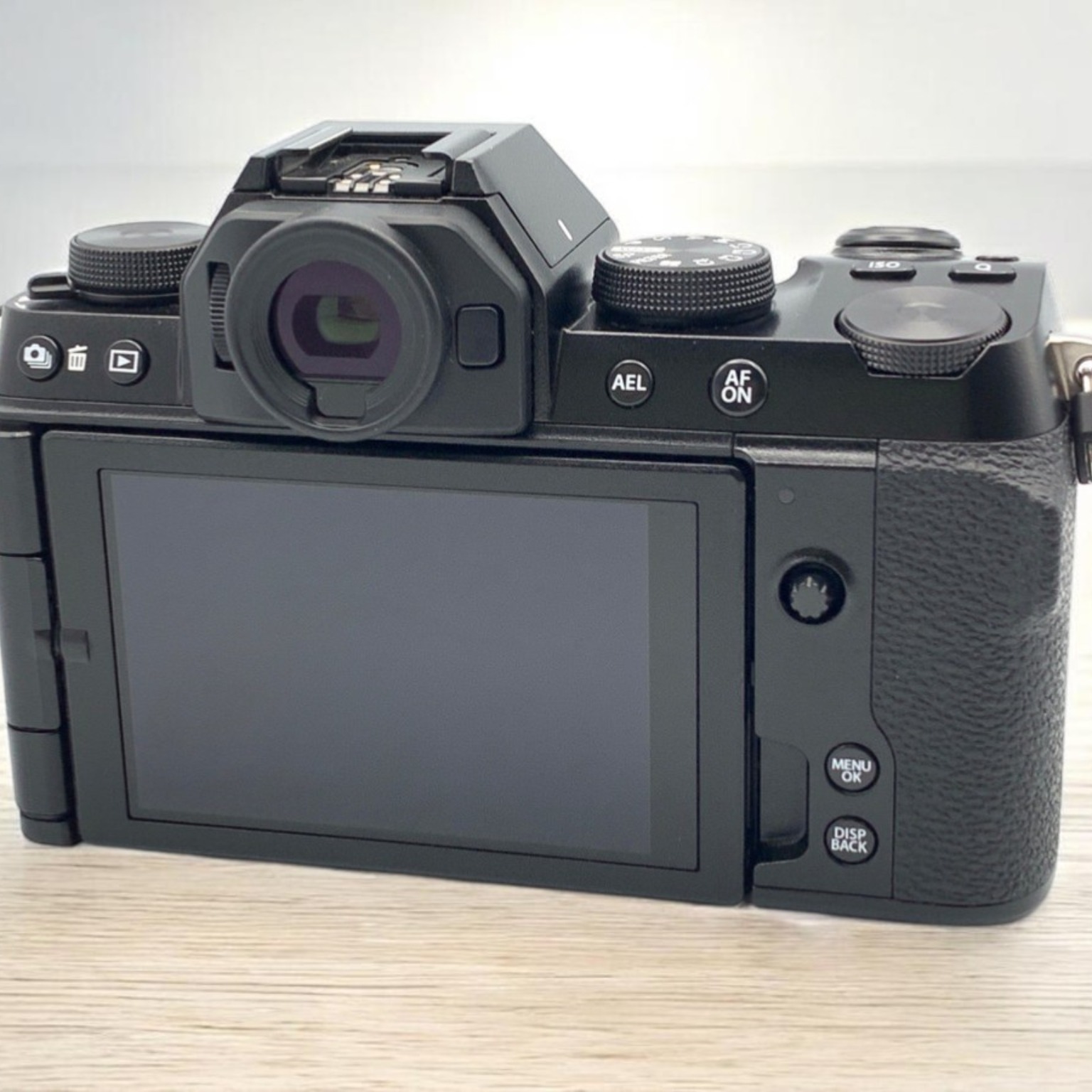 富士フイルム X-S10 ボディの中古 (美品)・¥116,010 by marlio