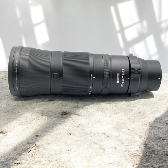 NIKKOR Z 180-600mm f/5.6-6.3 VR