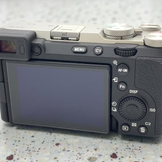 α7C II ILCE-7CM2 ボディ "シルバー"