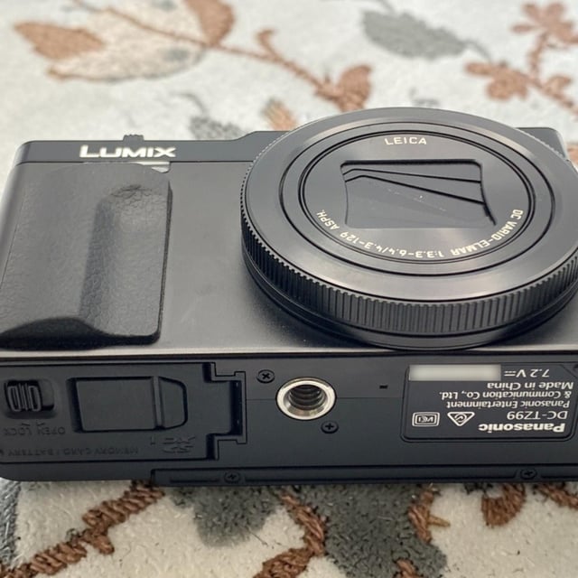 LUMIX TZ99(DC-TZ99) "ブラック"