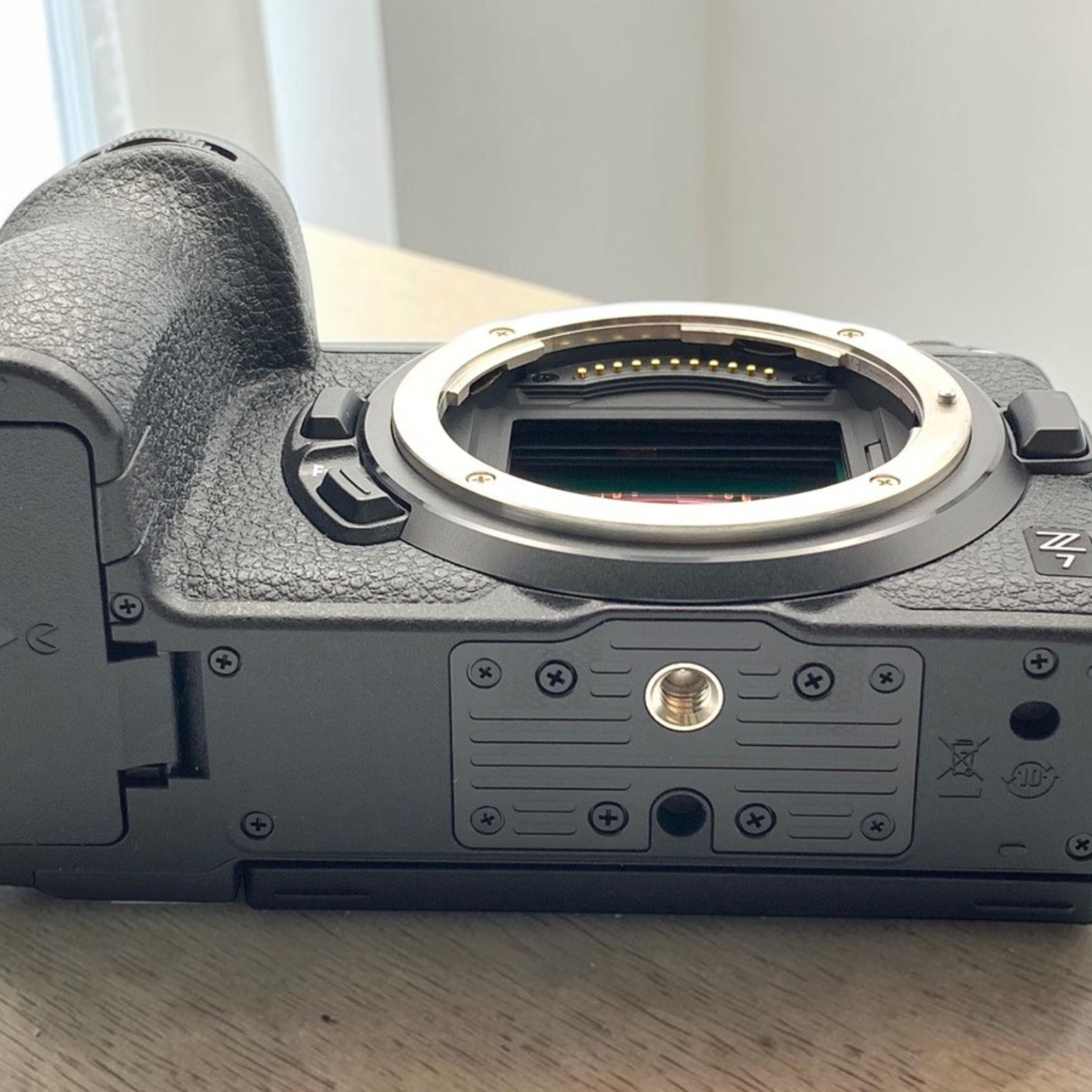 NIKON Z7 ボディ撮影枚数3919枚 少しワケアリ ニコン Z7 ボディの新品/中古の在庫一覧 | みんなのカメラ