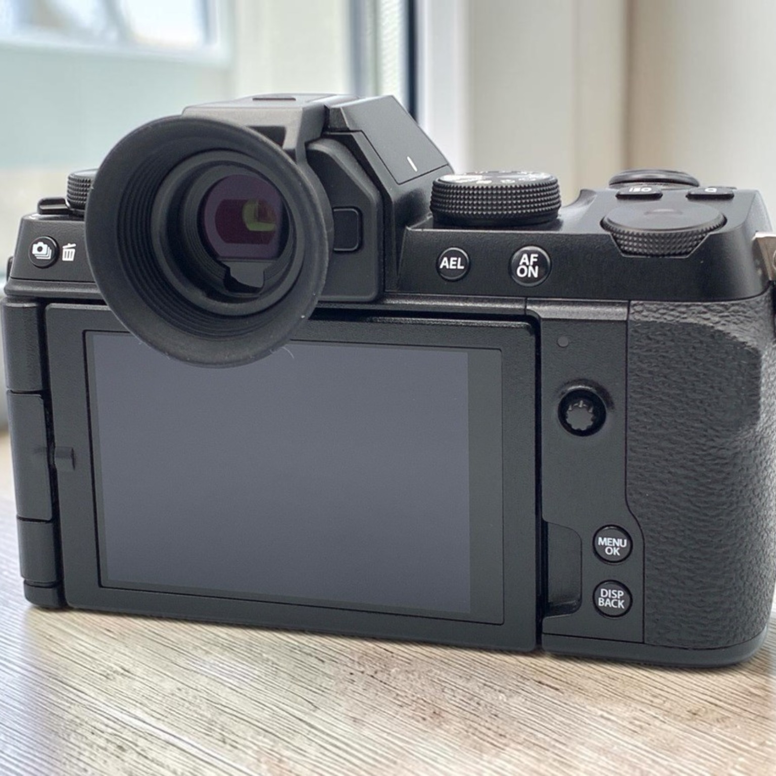 (付属品あり美品)x-s10 FUJIFILM ボディ　本体　セット 富士フイルム Xシステム FUJIFILM X-S10 ボディ ブラック Wi-Fi