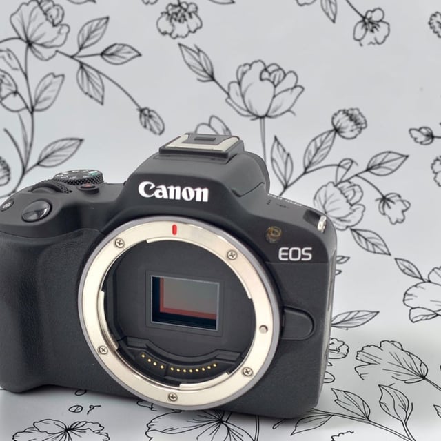 EOS R50 ボディ "ブラック"