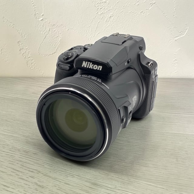 COOLPIX P1000