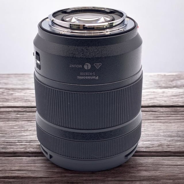 LUMIX S 28-200 mm F4-7.1 MACRO O.I.S.