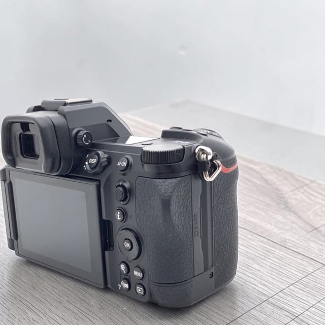 Z6III ボディ