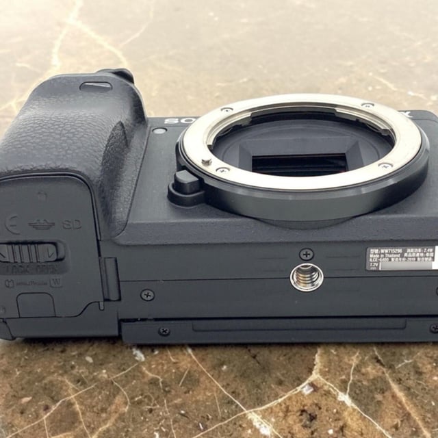 α6400 ILCE-6400 ボディ "ブラック"