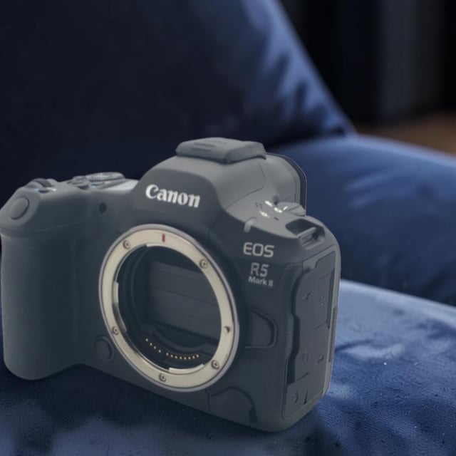 EOS R5 Mark II ボディ