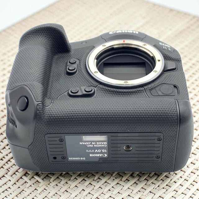 EOS R3 ボディ