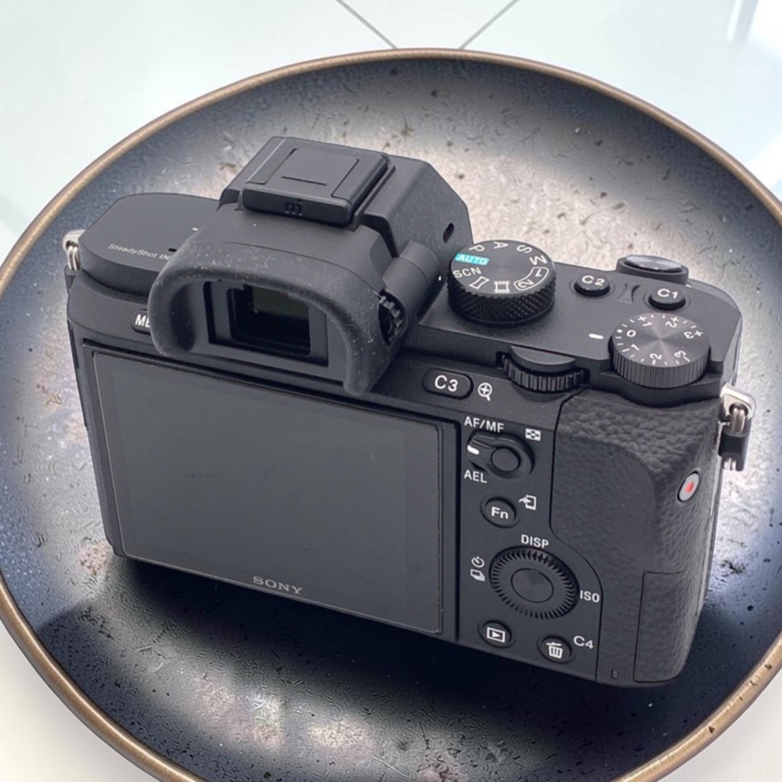 SONY α7 II ILCE-7M2 ボディの中古 (美品)・¥67,010 by はるちか