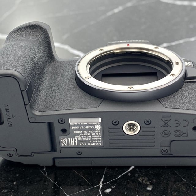 EOS R ボディ