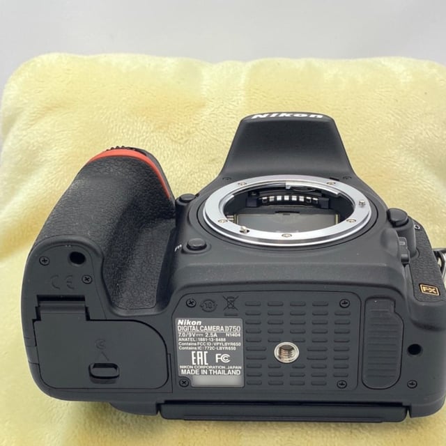 D750 ボディ