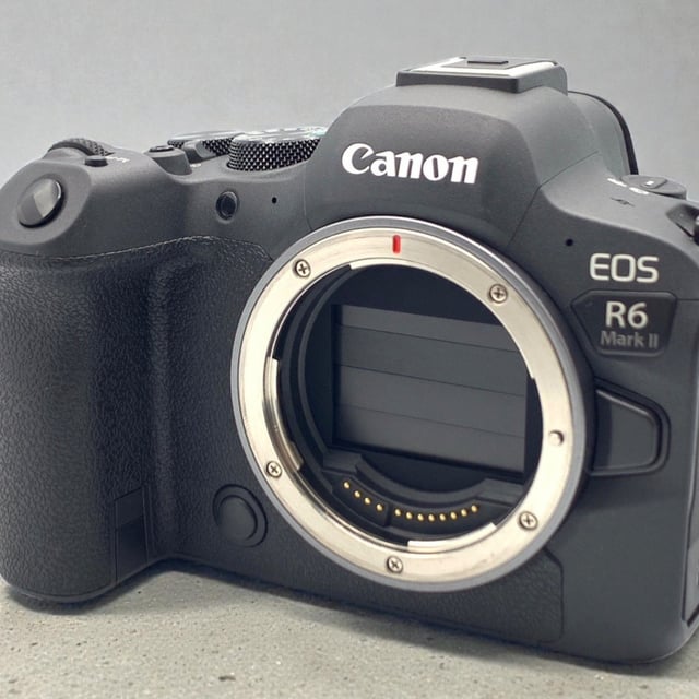 EOS R6 Mark II ボディ