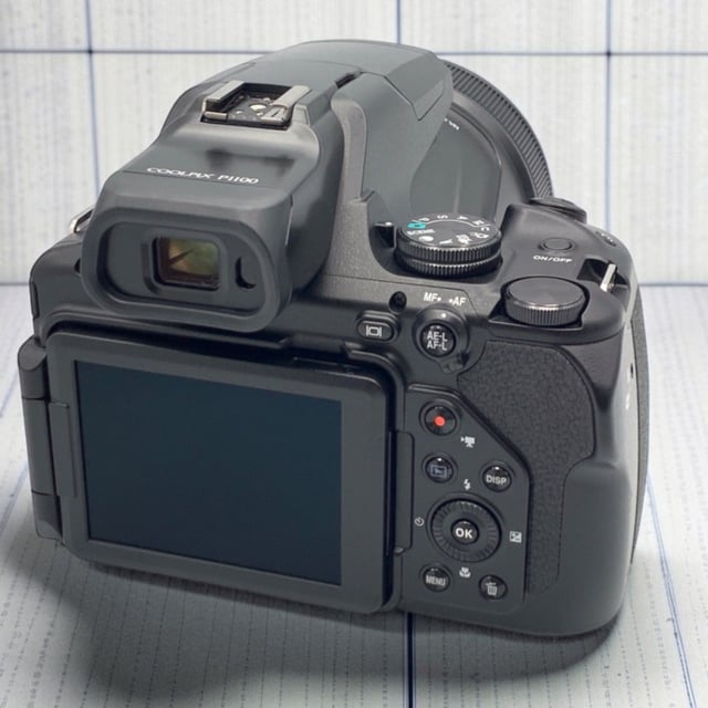 COOLPIX P1100
