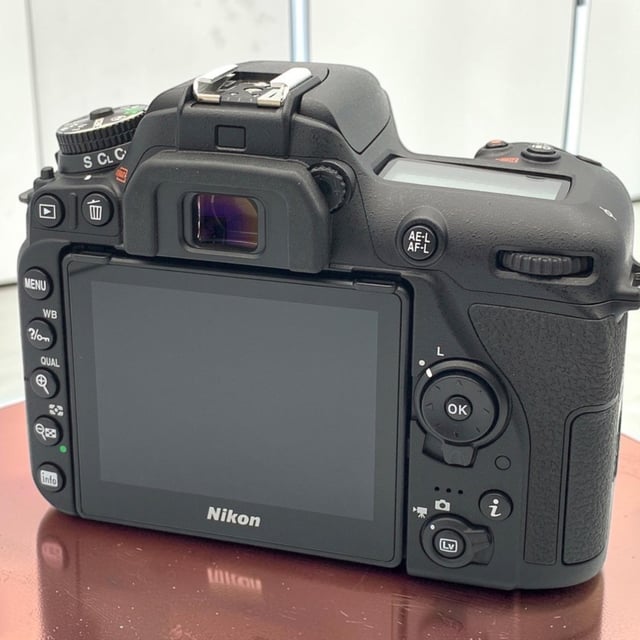 D7500 ボディ