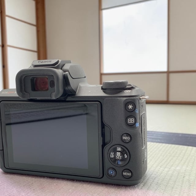EOS Kiss M ボディ "ブラック"