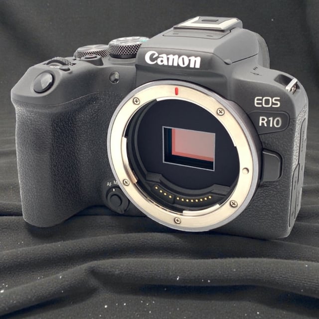 EOS R10 ボディ
