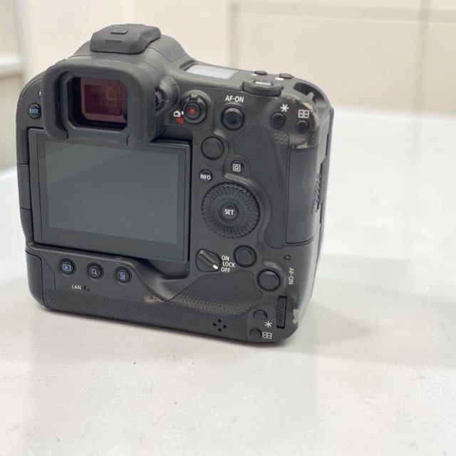 EOS R3 ボディ