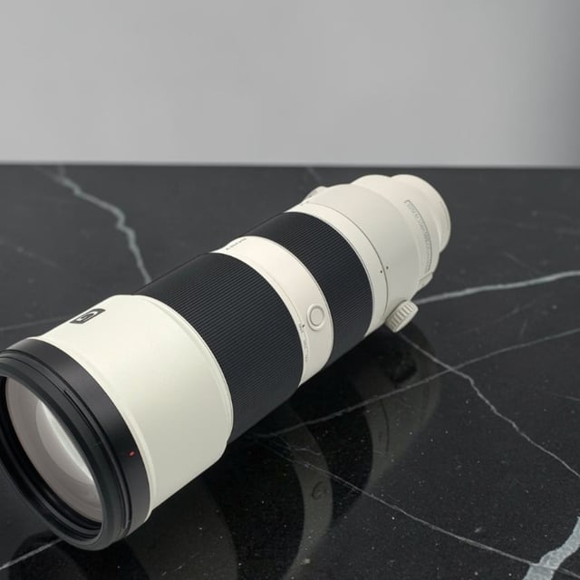 FE 200-600mm F5.6-6.3 G OSS SEL200600G