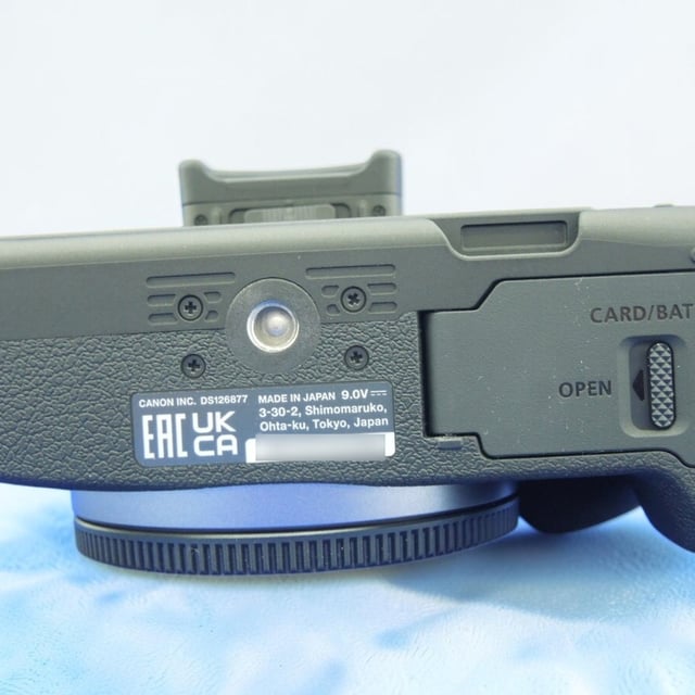 EOS R50 ボディ "ブラック"