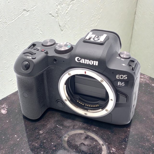EOS R6 ボディ