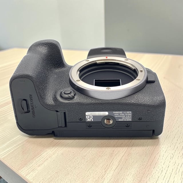 EOS R10 ボディ