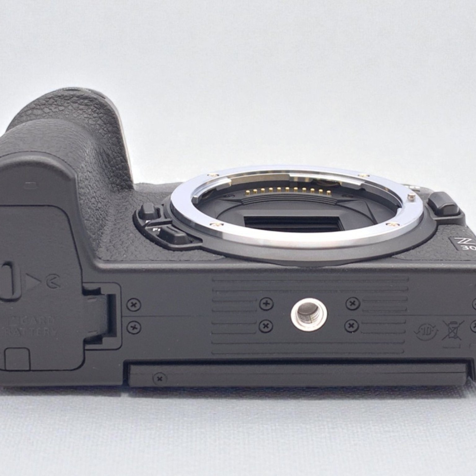 Z30 ボディの中古カメラを買うならみんなのカメラ 2_GPUoWvt7jp