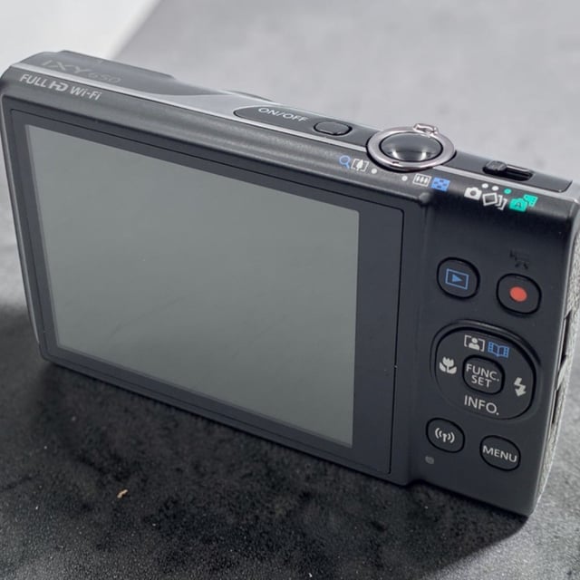 IXY 650 "ブラック"