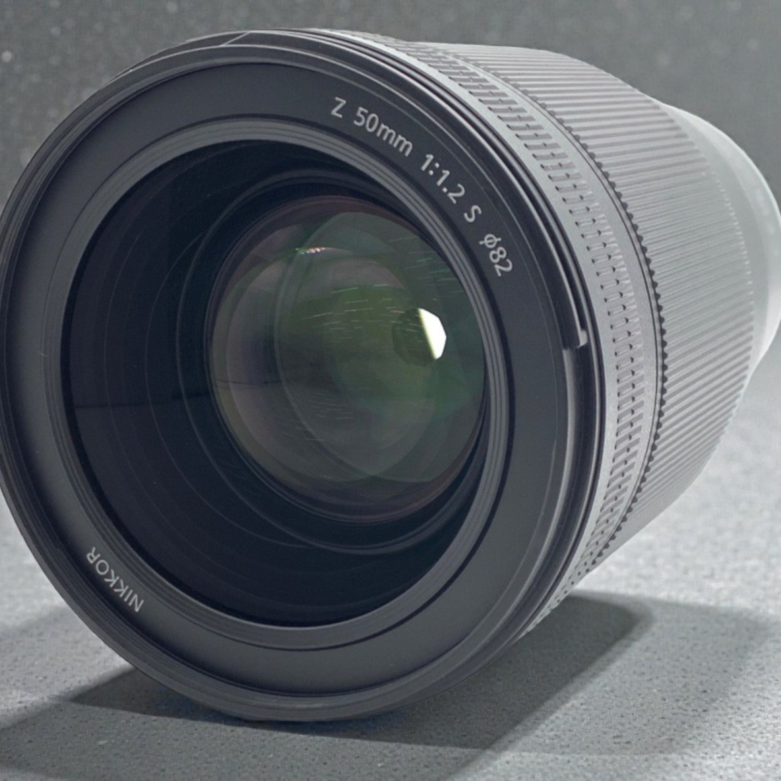 NIKKOR Z 50mm f/1.2 Sの中古レンズを買うならみんなのカメラ 48YTLXaAwzE9
