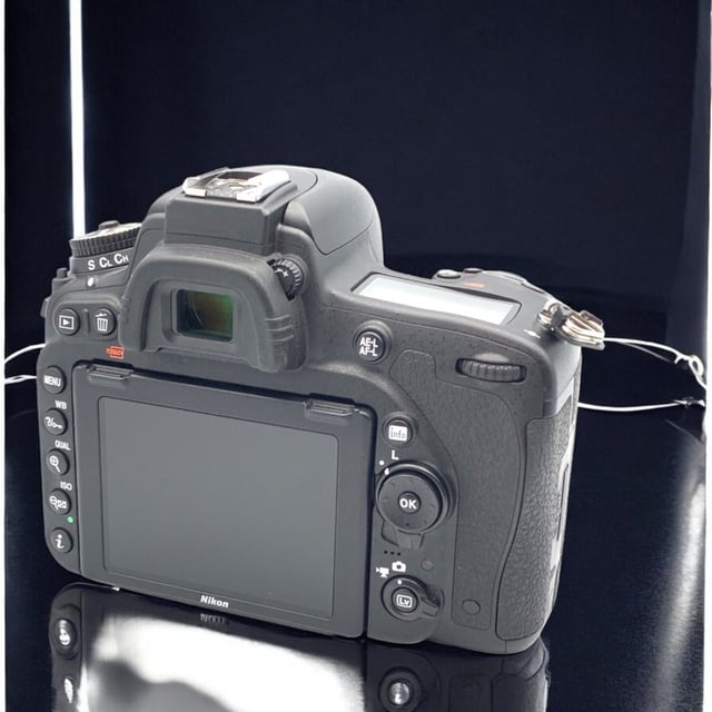 D750 ボディ
