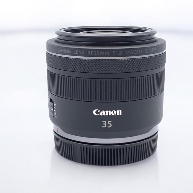 RF 35mm F1.8 マクロ IS STM