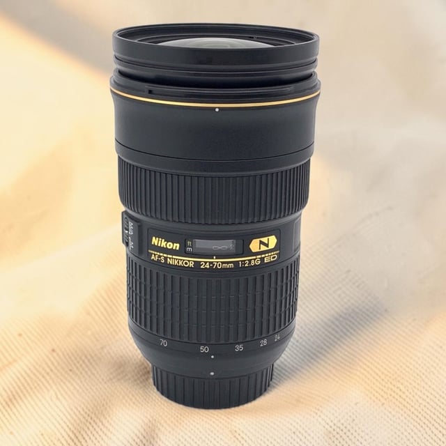 AF-S NIKKOR 24-70mm f/2.8G ED